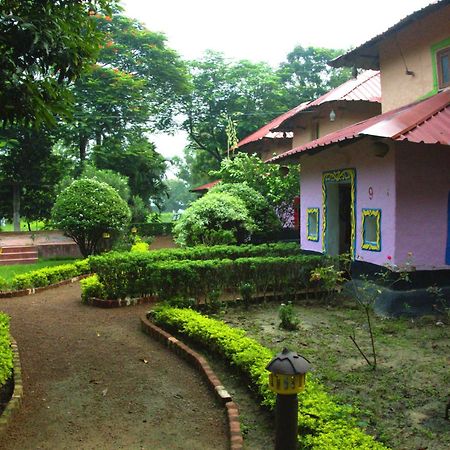 Hotel Raktokorobi Karu Gram Sri Niketan Zewnętrze zdjęcie
