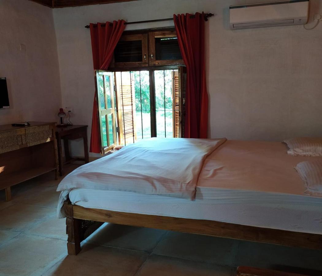 Hotel Raktokorobi Karu Gram Sri Niketan Zewnętrze zdjęcie