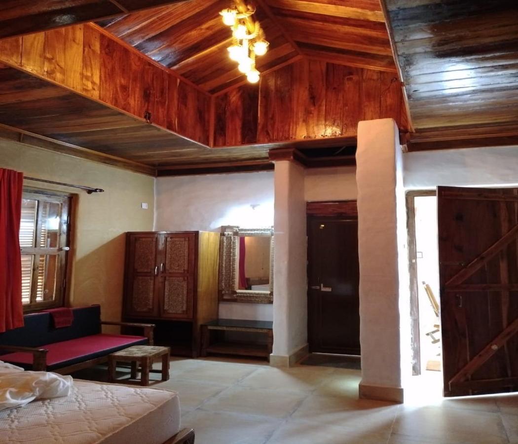 Hotel Raktokorobi Karu Gram Sri Niketan Zewnętrze zdjęcie