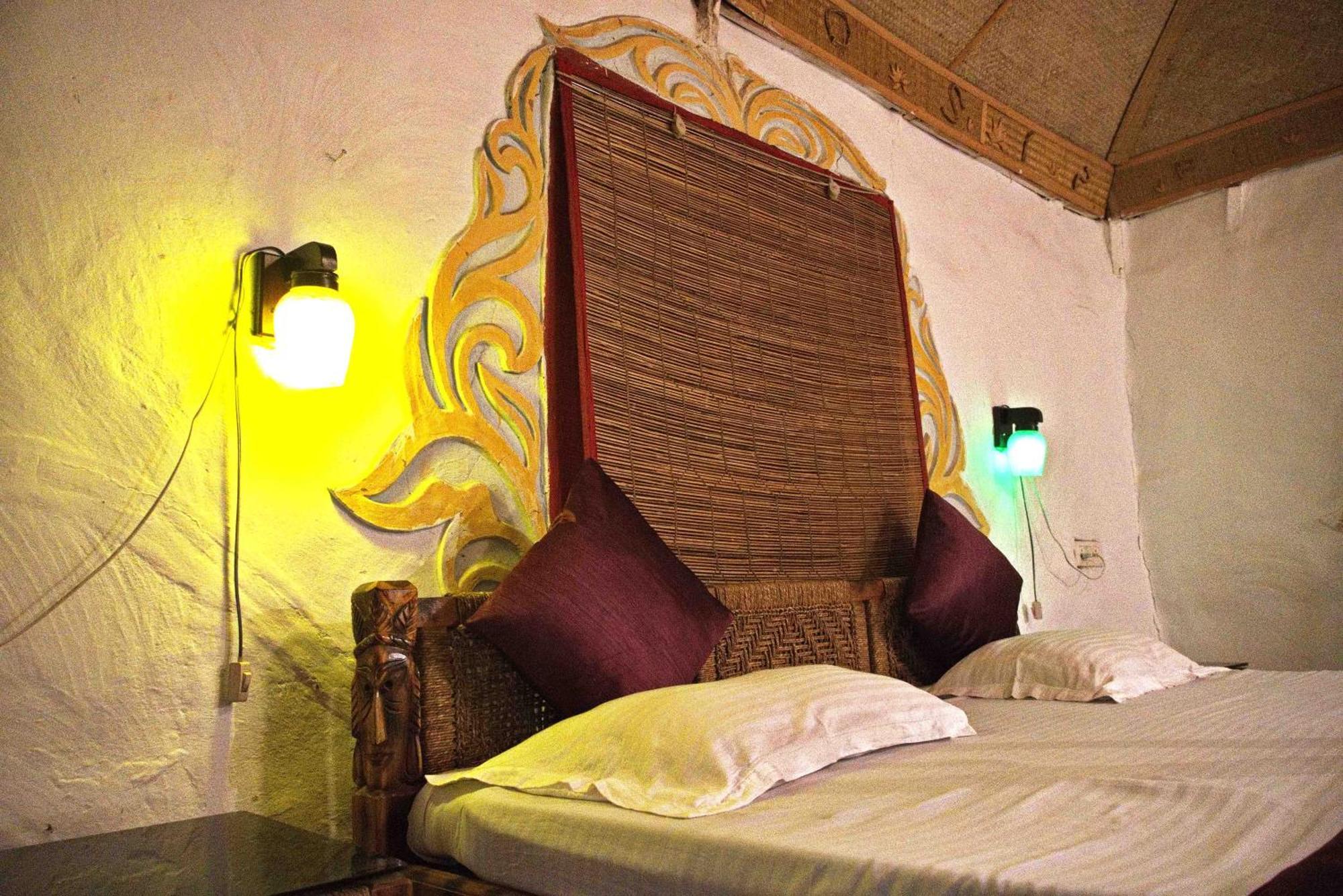 Hotel Raktokorobi Karu Gram Sri Niketan Zewnętrze zdjęcie